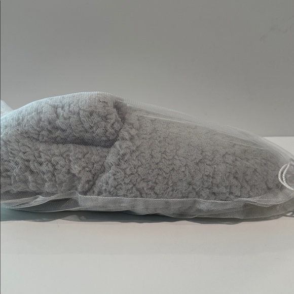 NWT Pottery Barn Teddy Bear Soft Bedroom Unisex Slippers - Size L - Picture 8 of 8